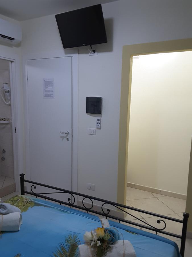 Stella Marina Rooms For Rent Portopalo Di Capo Passero エクステリア 写真